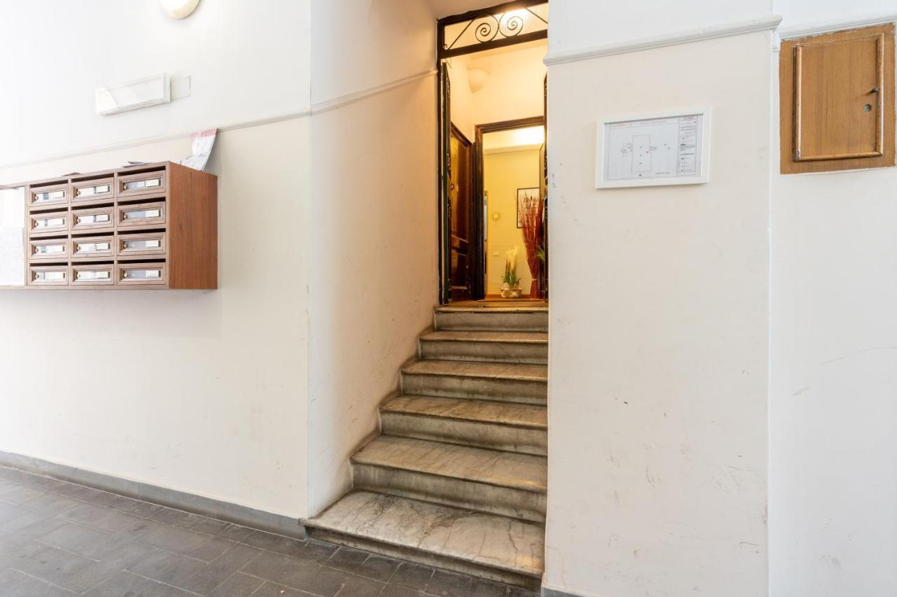 Colosseo Ohana Suite Intero Appartamento Open Space Рим Экстерьер фото