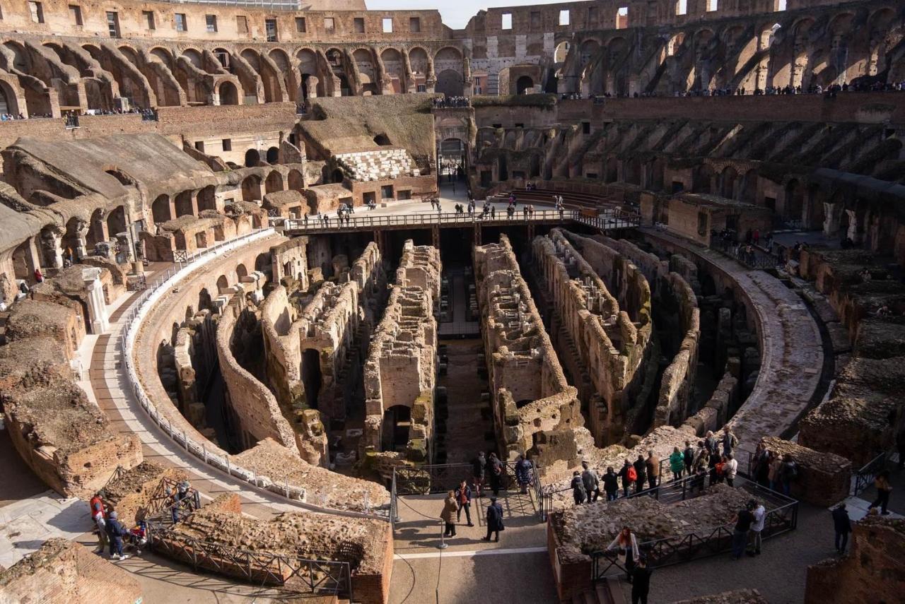 Colosseo Ohana Suite Intero Appartamento Open Space Рим Экстерьер фото